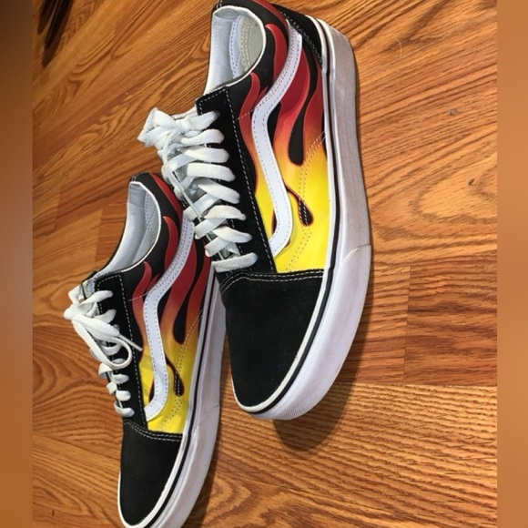 Old Skool Flame Shoe, Vans - Picture 2 of 7